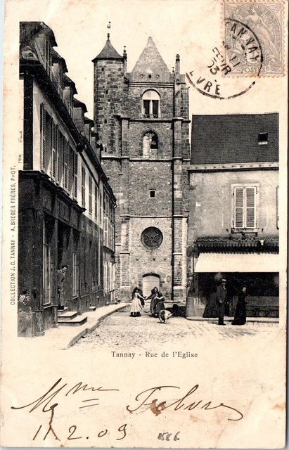 58 TANNAY - la rue de l'eglise.