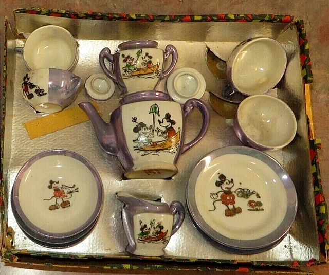1933 MICKEY & MINNIE MOUSE Pottery Toy Tea Set 17pc Nifty Toy Company Tea Set