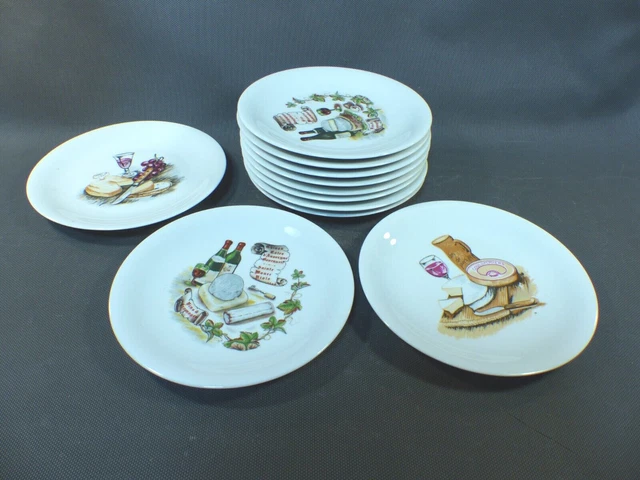 Lot 11 anciennes petites assiettes à fromage en porcelaine Limoges gastronomie