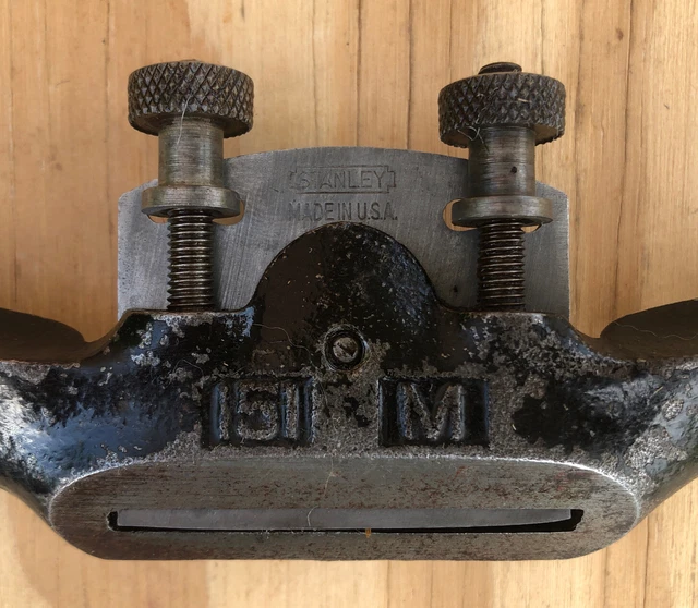 STANLEY No. 151 M  SPOKE SHAVE MADE IN U.S.A. OF MALLEABLE IRON 3