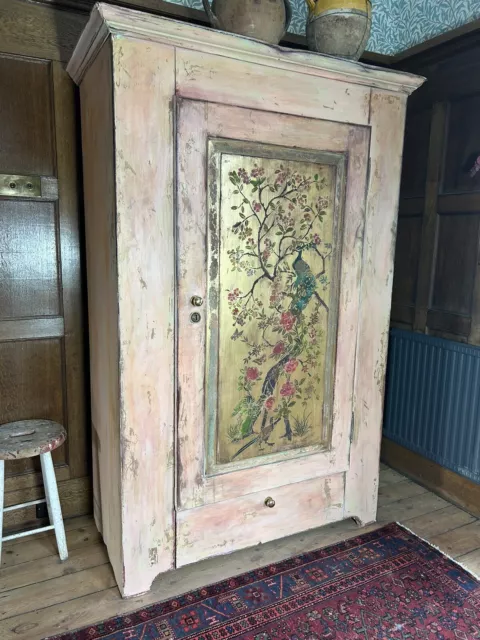 Vintage Painted Pine Armoire/Wardrobe With Inlaid Chinoiserie 2