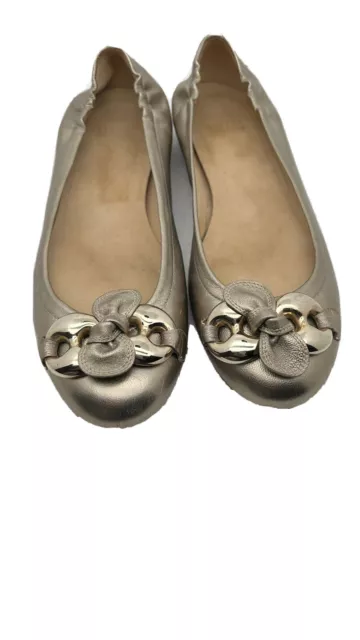 Stuart Weitzman Women’s Lolly flats beige ,size 8 1/2 M,