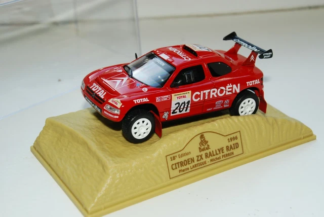 Model 1/43 NOREV Dakar Rally 1996 - Citroën ZX - Lartigue + časopis
