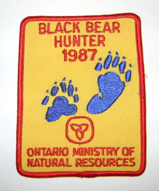 1987 RARE MNR ONTARIO BEAR hunting Patch,Crest deer moose elk hunter guns dnr