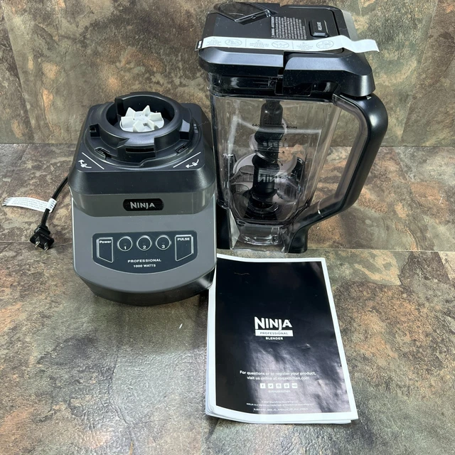 NINJA NJ601AMZ PROFESSIONAL Blender with 1000Watt Motor & 72 Oz