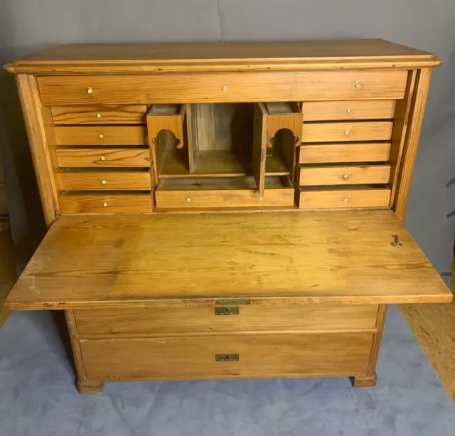 Sekretär/Schreibschrank Weichholz um 1850/1880 Spät Biedermeier