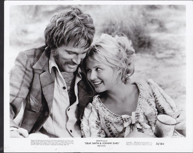 Franco Nero and Pamela Tiffin in Deaf Smith & Johnny Ears 1973 movie photo 42536