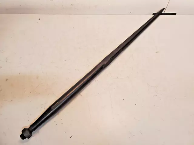 BPT Ribbed Bale Spear 39" Nut Included