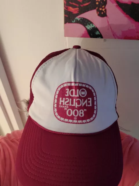 OLDE ENGLISH 800 Malt Liquor Trucker / mesh hat. Snapback Beer Cap 