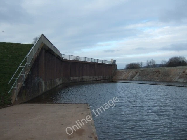 Photo 6x4 Flood relief weir Exeter The weir is on the right, with the Exe c2011