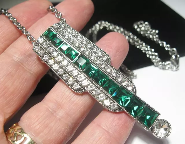 Art Deco Style Geometric Emerald Green Crystal Statement Pendant Necklace