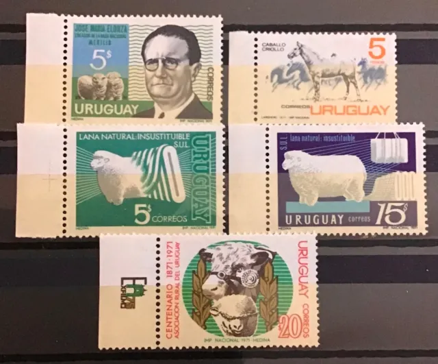 URUGUAY 1971 FAUNA  HORSES  SHEEP  5v  MNH
