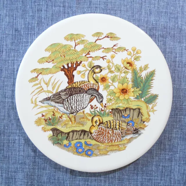 H & R Johnson Round Tile Trivet from ENGLAND Exotic Japanese Goose Geese Garden