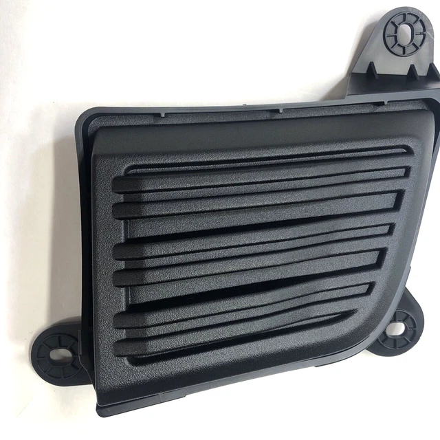 NEW OEM GM Chevrolet Silverado Right Side Lower Fog Lamp Trim Cover