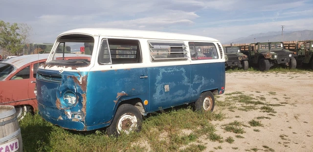 1969 Volkswagen Bus/Vanagon 1969 Volkswagen Bus/Vanagon