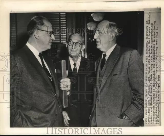 1958 Press Photo Agriculture Secretary Ezra Benson speaks in Washington