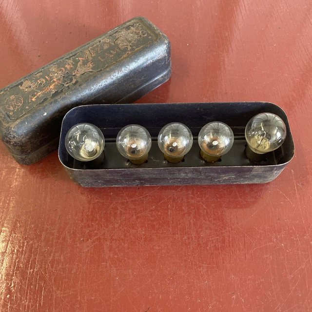 1920 's 1930 's EDISON MAZDA AUTOMOBILE SPARE LIGHT BULB HOLDER TIN ACCESSORY
