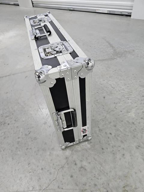 OSP Pedaboard w/ ATA Case, Flight Case, Road Case.