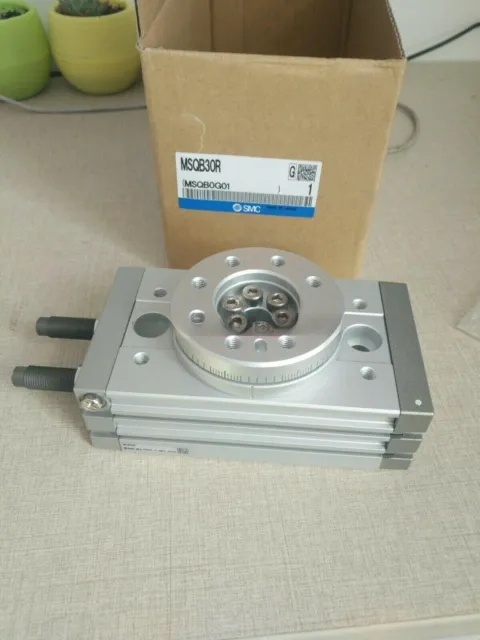 New in Box SMC MSQB30R MSQB-30R Pneumatic Rotary Table Cylinder