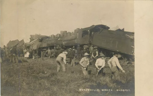 Wisconsin, WI, Boyceville, 2 Train Engine Head On Wreck 1907 Real Photo Postcard