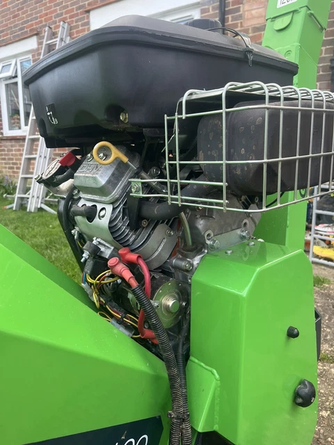 GREENMECH CS100 WOOD CHIPPER *** No Vat On Hammer - Auctioneers Margin Scheme Lot *** Item Lo