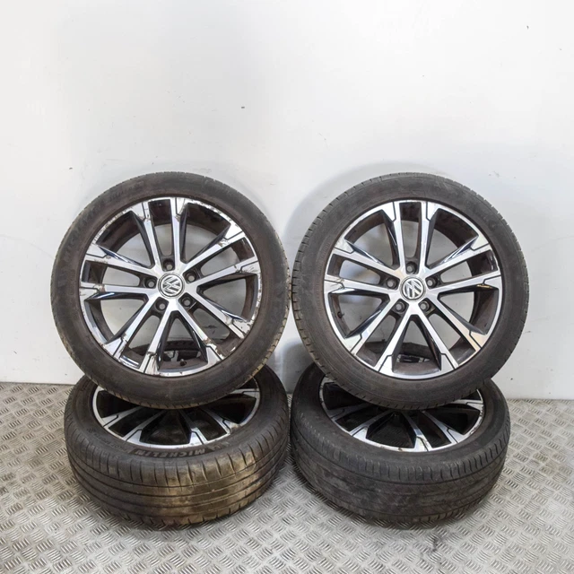 VW GOLF MK7 Jeu de roues en alliage 225/45Z R17 7Jx17H2 ET49 5G0601025AK 2018