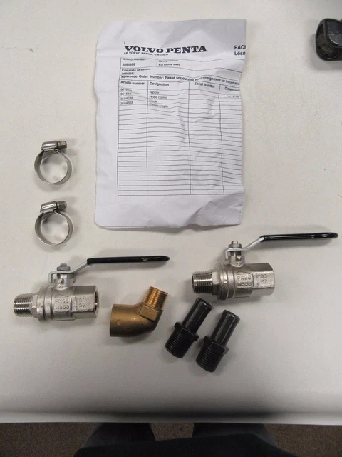 Tuyau D'eau Pour Moteur Volvo Penta DP, Pièces Marines Auto-marineparts (réf. 876632, 875847, 854555)