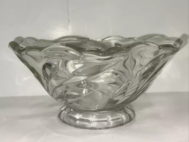 Vintage Indiana Glass Willow Clear 10.5" Flared Centerpiece Serving Bowl #12