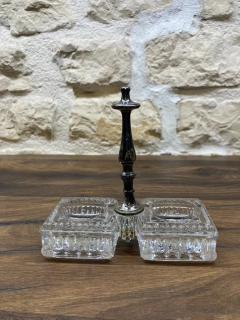 salière et poivrier en métal argenté - époque Art déco