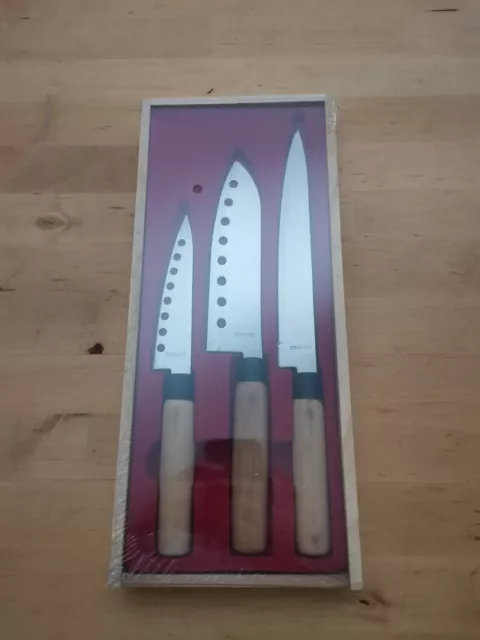 3 tlg. Messerset. NEU & OVP. Mit Holzgriffen. 3 versch. Größen