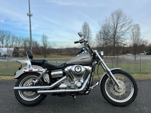 2006 Harley-Davidson Dyna Super Glide® Custom 2006 Harley-Davidson Dyna Super Glide® Custom