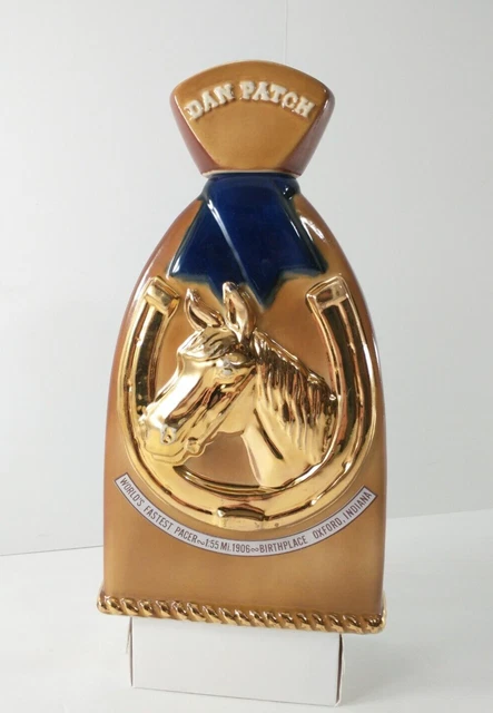 Vintage 1973 Old Mr. Boston DAN PATCH Racehorse Whiskey Liquor Decanter RARE!