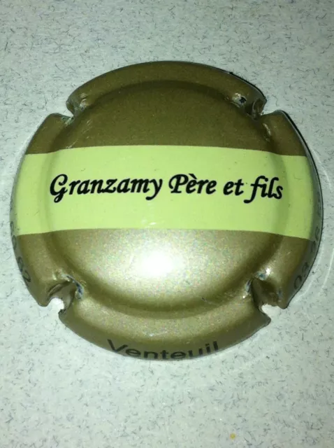 Capsule de Champagne GRANZAMY P. et F. (21. fond or mat)