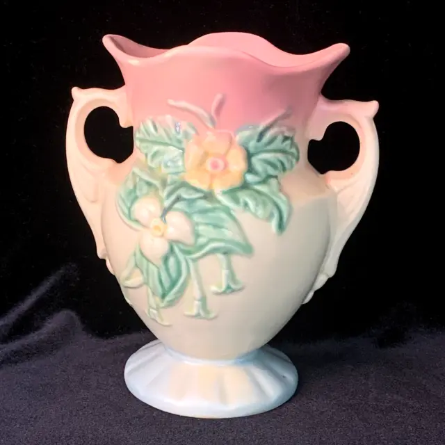 Vintage 1940s Hull Art Wildflower 6.5" Floral Vase W-4-6 1/2 Feminine Matte