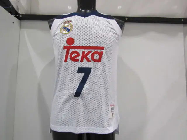 NEW LUKA DONCIC Headgear Classic Real Madrid Teka Basketball Jersey Size  Large