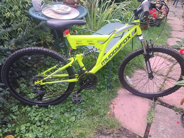 Muddyfox nebraska 24 inch wheel size kids bike 2025
