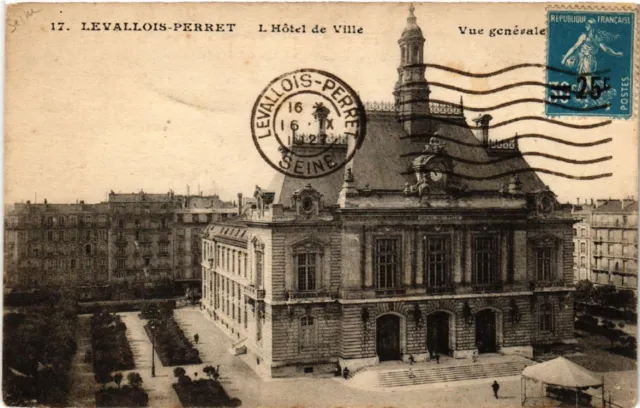 CPA LEVALLOIS-PERRET - L'Hotel de Ville - general view (581765)