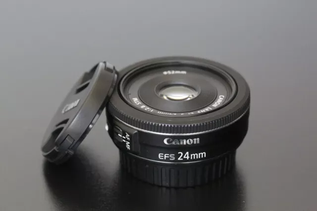 Canon EF-S 24mm F2.8 STM Festbrennweit Weitwinkel Objektiv Linse Top Zustand