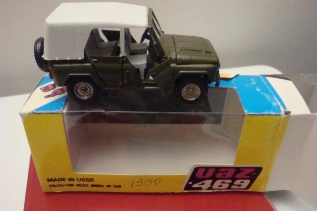 Modellino Auto UAZ 469 4x4 Jeep 1957 Beige IST 1:43 &ndash; URSS Sovietica, Nuovo In Scatola
