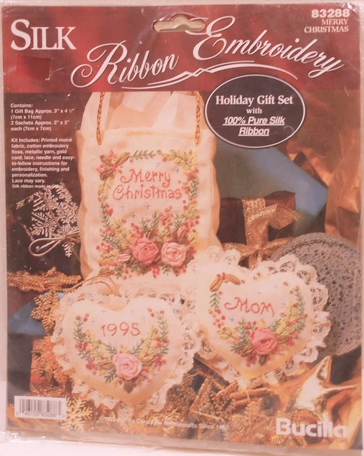 NUEVO EN PAQUETE Kit de Bordado de Cinta de Seda JUEGO DE REGALO DE VACACIONES Bucilla #83288 FELIZ NAVIDAD