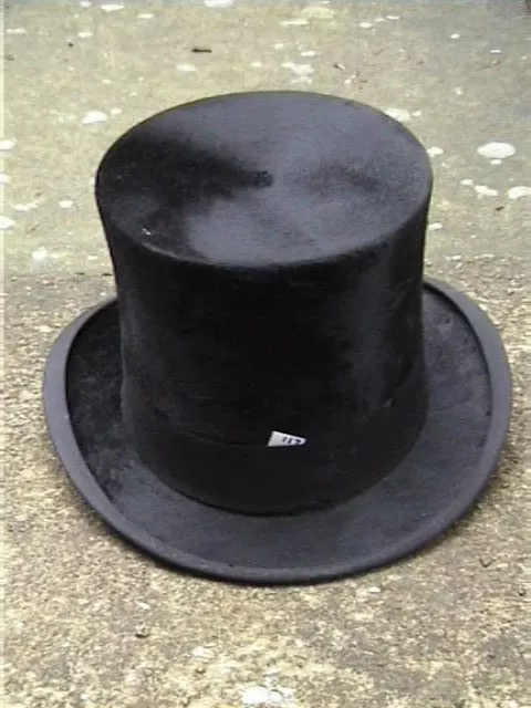 Cappello top in seta nera Dunn & Co taglia 67⁄8.