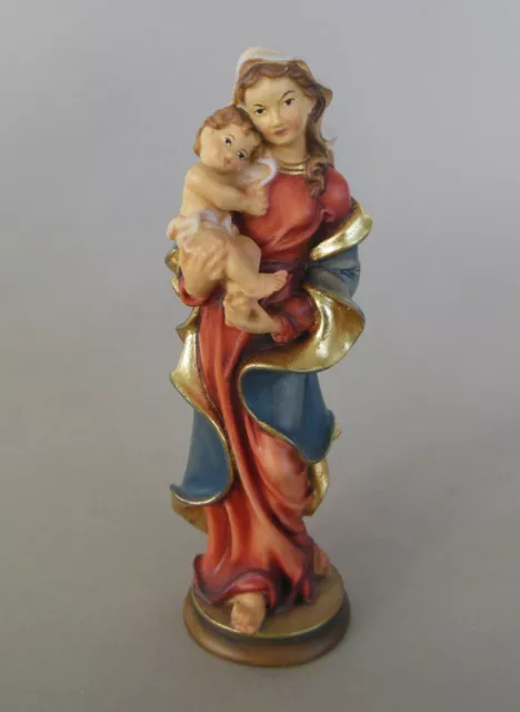 Mutter Gottes mit Kind Madonna 15 cm hoch Holz  bemalt Marienfigur