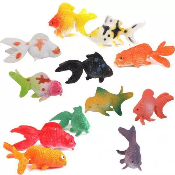 24 Plastic Mini Gold   Animal Figures Kids Party Gift Aquarium Decor Toys 3