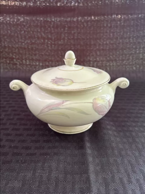 Vintage 1943 Homer Laughlin EGGSHELL NAUTILUS TULIP  Sugar Bowl