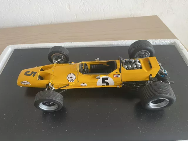 Mclaren M7a  1\18 Spark