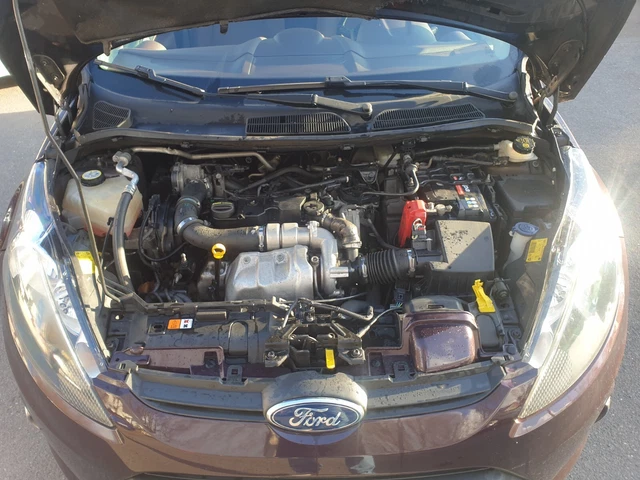 Ford fiesta 1.4 tdci 4