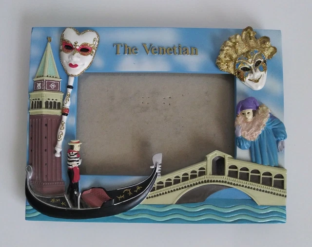 THE LAS Vegas Resort Hotel & Casino Gift Shop 3D Picture Frame