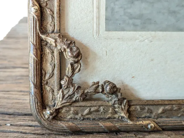 PRETTY FRENCH ANTIQUE METAL PICTURE FRAME LATE XIX th. C. LOUIS XV STYLE 2