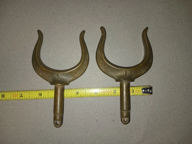 Vintage ~ Heavy Duty Pair of 2 Open End BRONZE OAR LOCKS ROW BOAT Parts