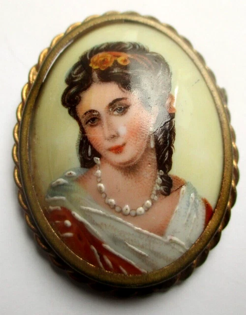 Broche Vintage En Porcelaine De Limoges – Camée Or – Modèle Ancien Numéroté 5501